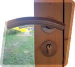 Alle dørbeslag, dørhåndtag og låse er fremstillet i Europa